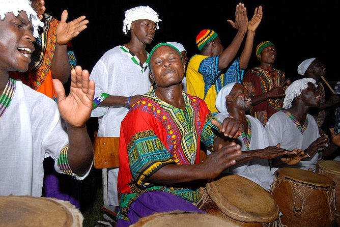 10 Days Trip to Cape Coast and Elmina Castles from Accra - Assin Manso: Slave River Site, Re-interred Remains, and Emancipation Day Durbar