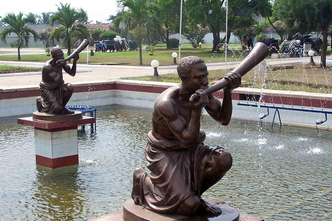 10 Days Trip to Cape Coast and Elmina Castles from Accra - Ashanti Craft Villages: Ahwiaa, Ntonso, and Bonwire Hand Skills
