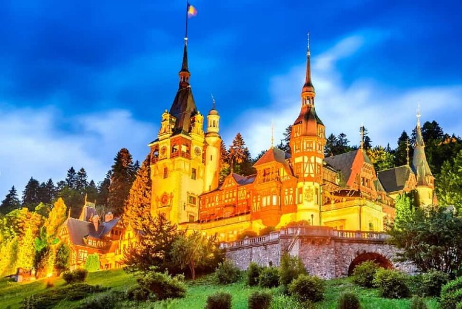 3 Castles Tour From Bucharest: Peles, "Wednesday" & Dracula - The timing reality: a 12-hour day that often runs long