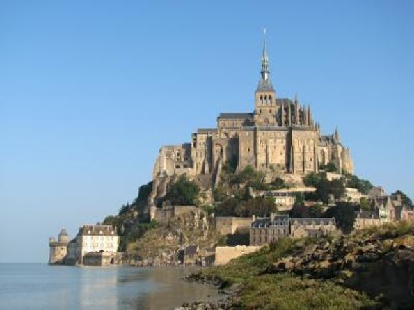 3 Days Trip to Normandy, Loire and Mont Saint Michel from Paris - Key things to know before you go