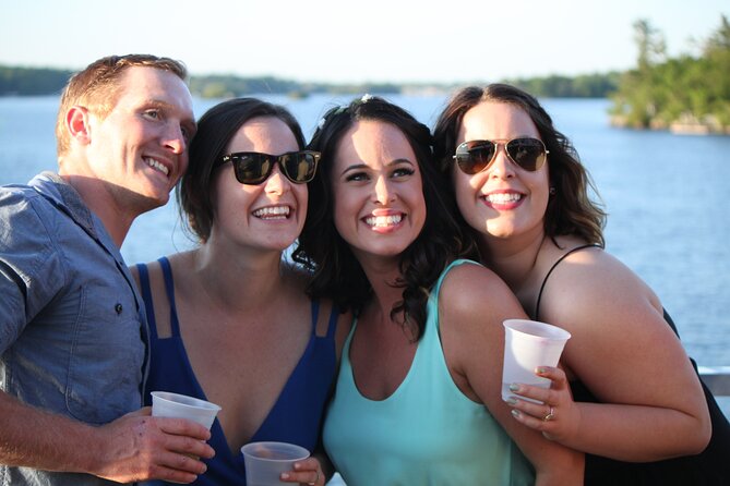 3-Hour 1000 Islands Cruise from Gananoque with views of Boldt Castle - Food, drinks, and the on-board reality check