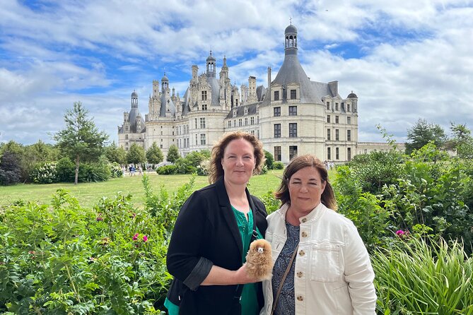 3 Loire Valley Castles and Wine Tasting Private Guided Tour - Plou et Fils winery tasting: seven wines in a place with roots