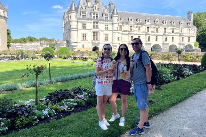 3 Loire Valley Castles and Wine Tasting Private Guided Tour - The day starts at 7:30 am: plan for a full commitment