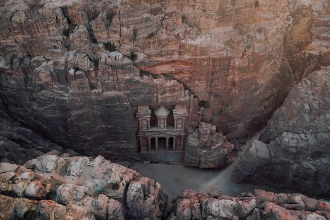 6 Day Tour: Amman Petra Jerash Baptism Site Karak Castle Wadi Rum Red & Dead Sea - Your Driver Matters: Murad and Jafar as an Example of the Tone