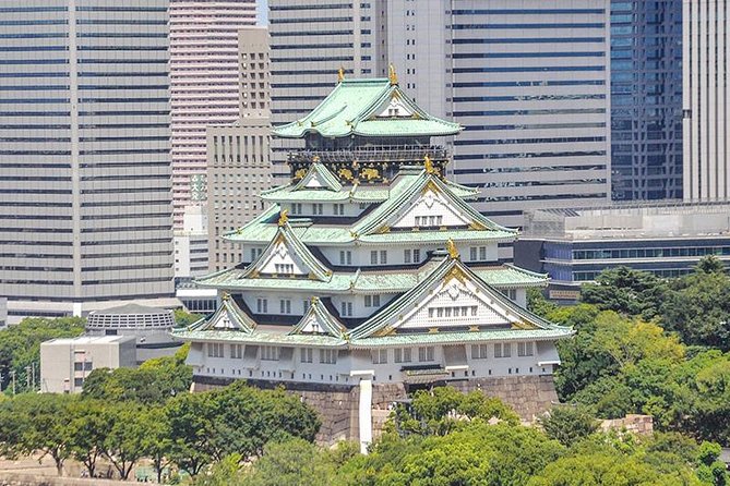 A Tour to Explore the Symbol of Osaka: Osaka Castle - Stop 4: Miraiza Osaka-Jo for a breather near the tower
