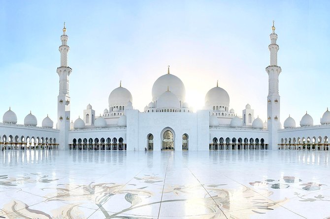 Abu Dhabi City Tour, Emirates Palace, Grand Mosque, Louvre Museum - Price and what you’re actually paying for