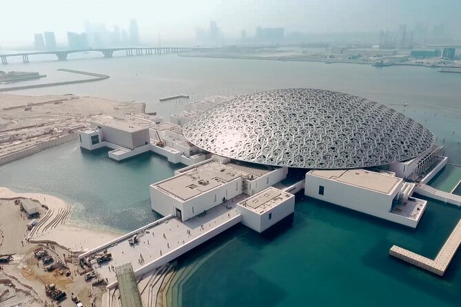 Abu Dhabi City Tour from Dubai: Qasr Al Watan, Emirates Palace, Mosque - Qasr Al Watan Presidential Palace: when it’s open, it’s a top-tier stop