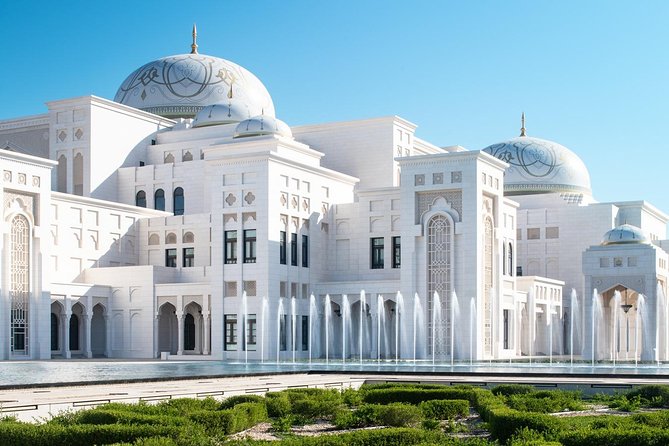 Abu Dhabi Sheikh Zayed Grand Mosque, Louvre, Qasr Al Watan Palace - Quick Practical Tips for a Smooth Abu Dhabi Day