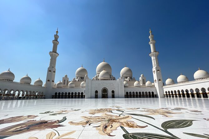 Abu Dhabi Tour Grand Mosque Emirates Palace Heritage Village - From Dubai Mall to Abu Dhabi: how the day is paced