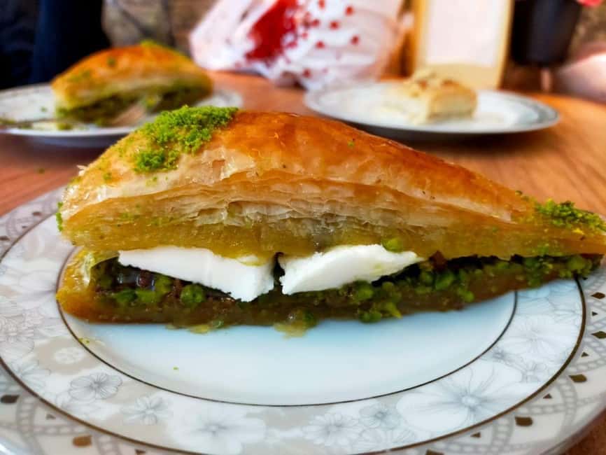 Alanya City, Castle & Boat Tour with Bazaar and Swim Stop - Key things to know before you go