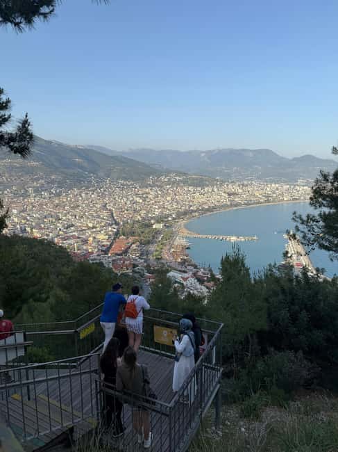 Alanya City, Castle & Boat Tour with Bazaar and Swim Stop - Getting there: hotel pickup vs meeting point (and why timing matters)