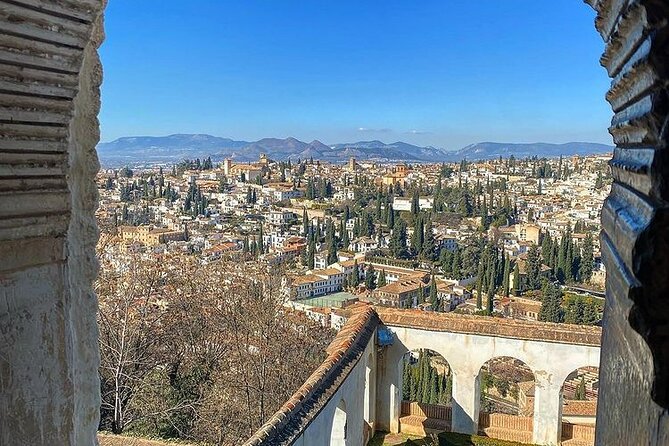 Alhambra Experience – Explore Nasrid Palaces & Generalife Gardens - Who should book this Alhambra experience