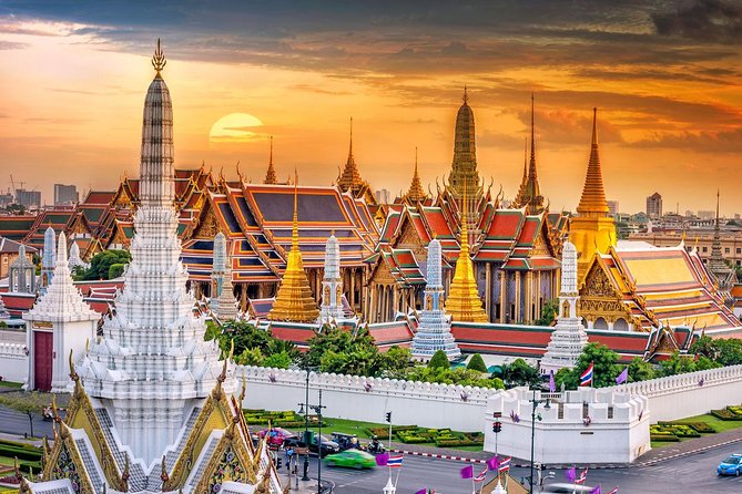 Amazing Bangkok Tour with Grand Palace, Emerald Buddha & Wat Arun - Key highlights to know before you go