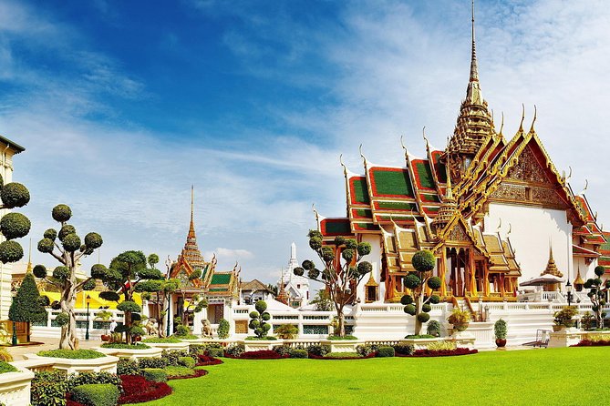 Amazing Bangkok Tour with Grand Palace, Emerald Buddha & Wat Arun - Pickup, air-conditioning, and getting it right from your hotel