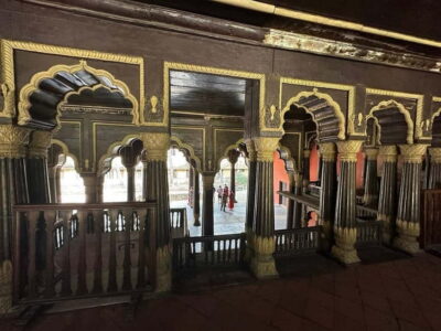 Bangalore: Palace, Temples, Fort & Markets Walking Tour - Bangalore Fort: a 16th-century landmark with layers of rule