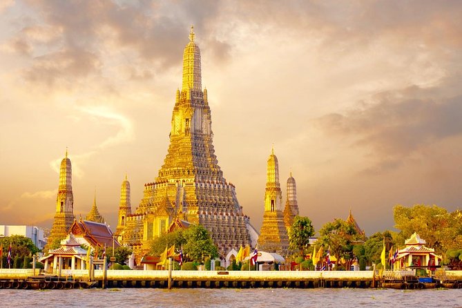 Bangkok City Highlights Tour: Grand Palace & Three Iconic Temples - Wat Pho (Wat Phra Chetuphon): the reclining Buddha and temple-scale calm