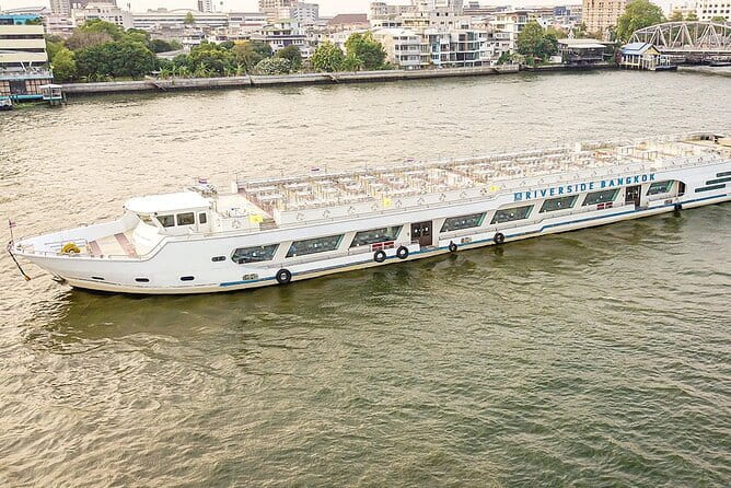 Bangkok Classic 3-Temples With Buffet Lunch Day Tour - Lunch Cruise on the Chao Phraya: Where the Day Cools Off