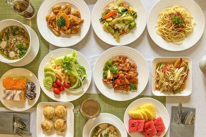 Bangkok Classic 3-Temples With Buffet Lunch Day Tour - Timing and Pacing: How to Read an 8-Hour Temple Day