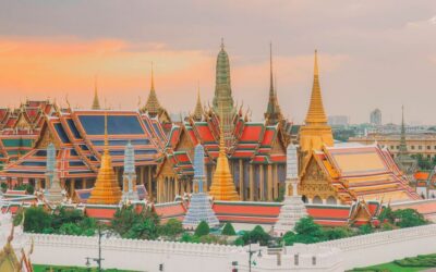 Bangkok: Grand Palace and Emerald Buddha Half-Day Tour - Grand Palace + Emerald Buddha in just 2 hours: why this setup works