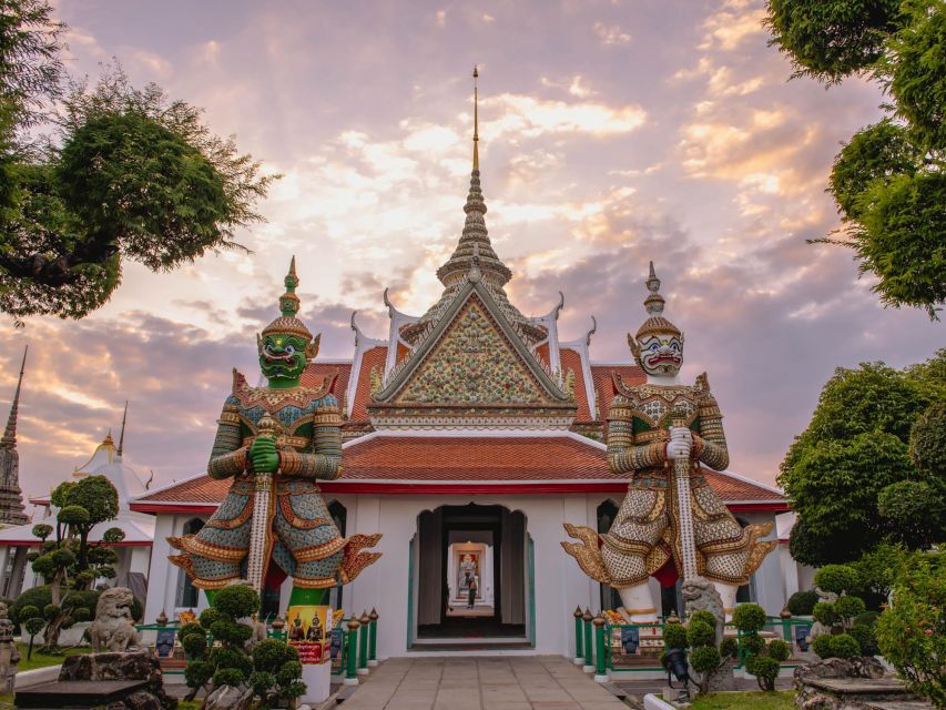 Bangkok: Grand Palace and Wat Arun Guided Walking Tour - Bangkok’s Grand Palace and Wat Arun: Why this route works in 3 hours