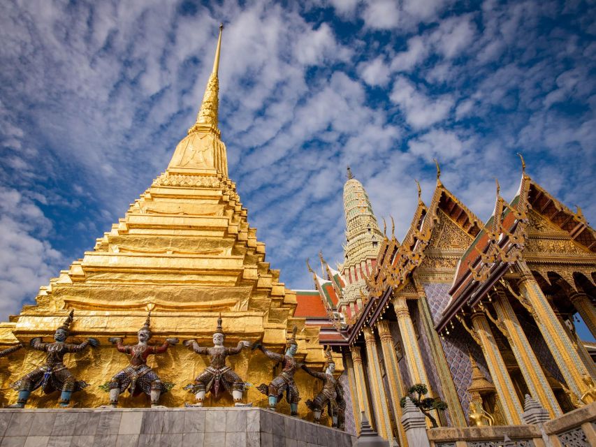Bangkok: Grand Palace and Wat Phra Kaew Guided Walking Tour - The walking flow: what happens in each major part