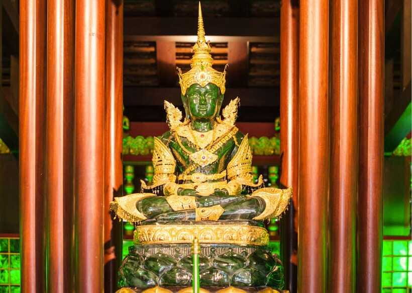 Bangkok Grand Palace & Emerald Buddha Flexible Pass w/ Audio - Queen Sirikit Museum of Textile: a slower pace that balances the palace