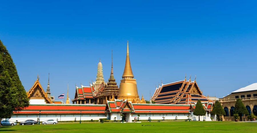 Bangkok: Grand Palace Skip-the-Line Entry Ticket - Mani Nopparat Gate: Meeting Point and Getting In Without Stress