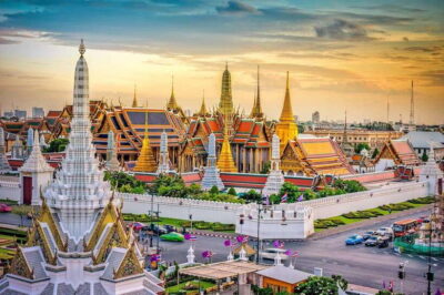 Bangkok: Grand Palace, Wat Pho, Wat Arun and Wat Sa Ket Tour - Entering The Grand Palace and Wat Phra Kaew (Where the Emerald Buddha Lives)