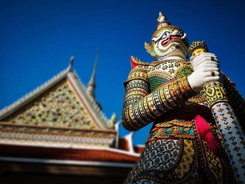 Bangkok: Grand Palace, Wat Pho, Wat Arun Sacred & Local Tour - Price and value: what $18 buys, and what you must budget for
