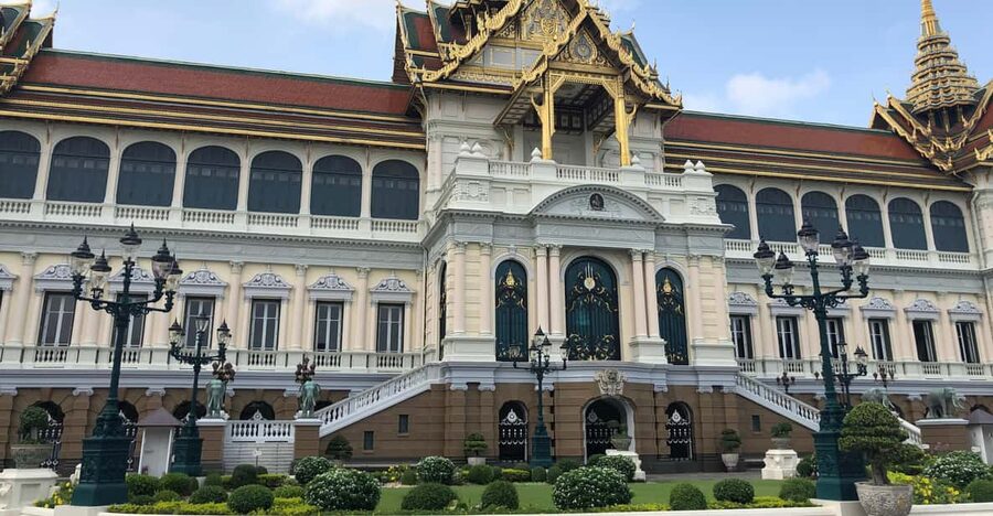 Bangkok: Grand Palace, Wat Pho & Wat Arun Tour in Italian - Key points before you go