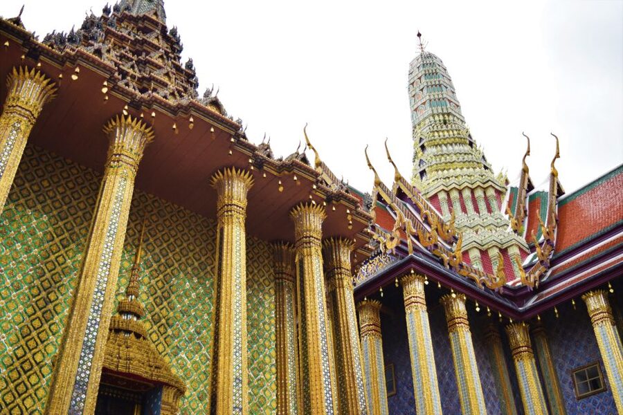 Bangkok: Half-Day Temple and Grand Palace Private Tour - Chinatown Transfer: A Quick Taste of Bangkok’s Texture