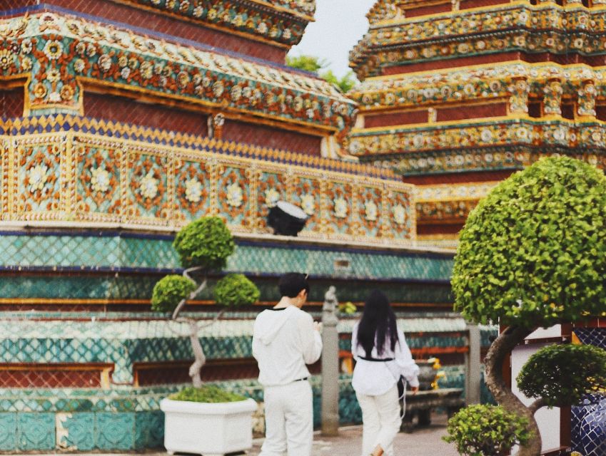 Bangkok: Half-Day Temple and Grand Palace Private Tour - Wat Pho: Reclining Buddha, Thai Massage Roots, and Temple Etiquette