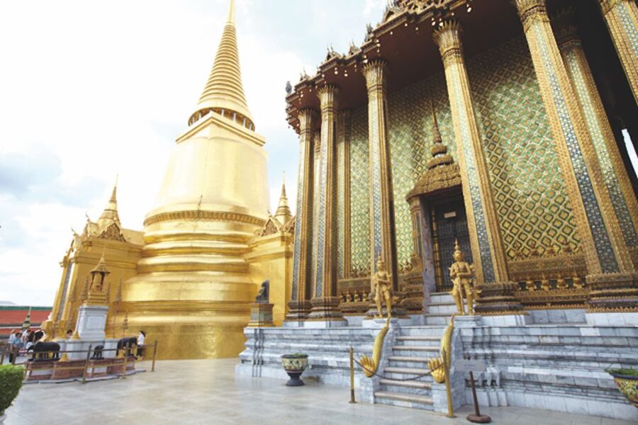 Bangkok: Half-Day Temple and Grand Palace Private Tour - Price and Value: Why $105 Can Make Sense