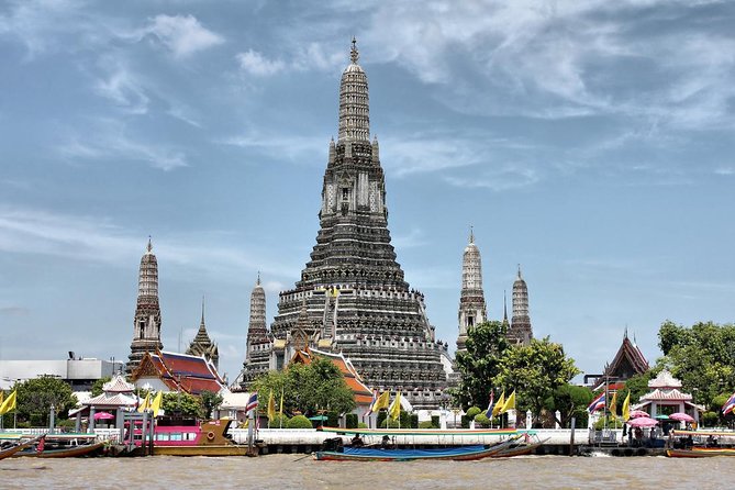 Bangkok Heritage Highlights: Grand Palace & Three Temples Tour - Stop Two: Wat Phra Kaew (Emerald Buddha) Inside the Palace