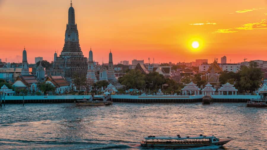 Bangkok: Private Tour Grand Palace, Wat Pho, and Wat Arun - Chao Phraya River Boat Ride to Wat Arun: Why the Transfer Matters