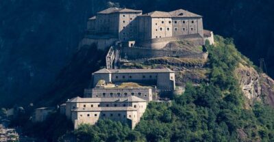 Bard: Fortress Exhibitions and Museums Entrance - Getting up the hill: three panoramic lifts and the scenic route