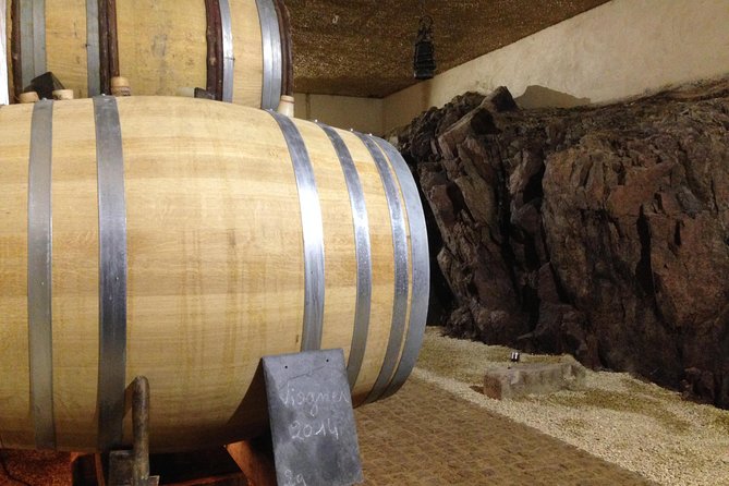 Beaujolais Crus Wines & Castles (2:00 pm - 6:30 pm) - Small Group Tour from Lyon - Entering the Beaujolais wine region from Lyon: the half-day rhythm