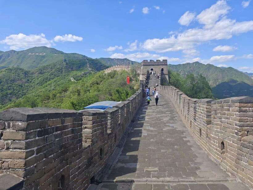 Beijing: Mutianyu Great Wall and Summer Palace Private Tour - Pickup, private car, and how the 8–9 hours actually feel
