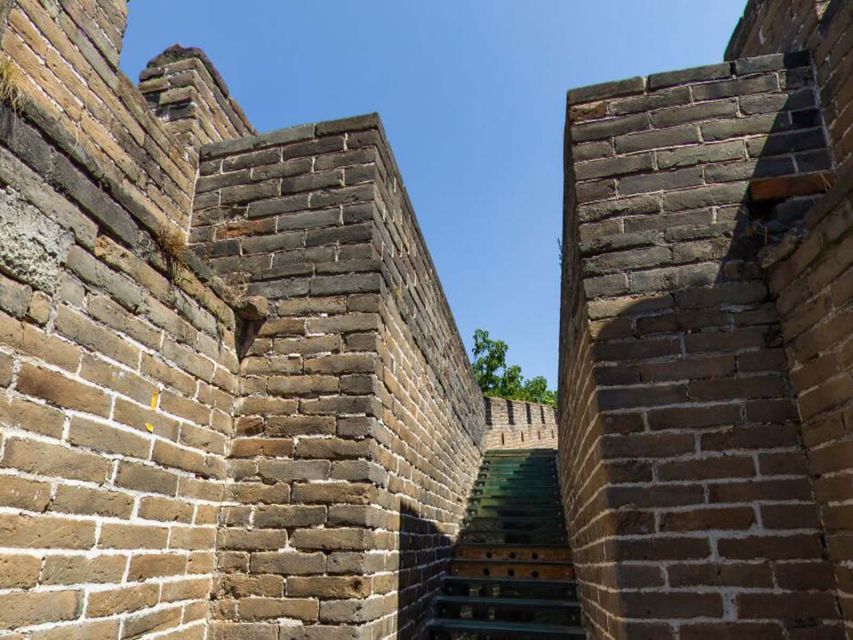 Beijing: Mutianyu & Summer Palace Tour–Group/Private Options - Early Arrival at Mutianyu Great Wall: Getting Breathing Room on a Famous Site