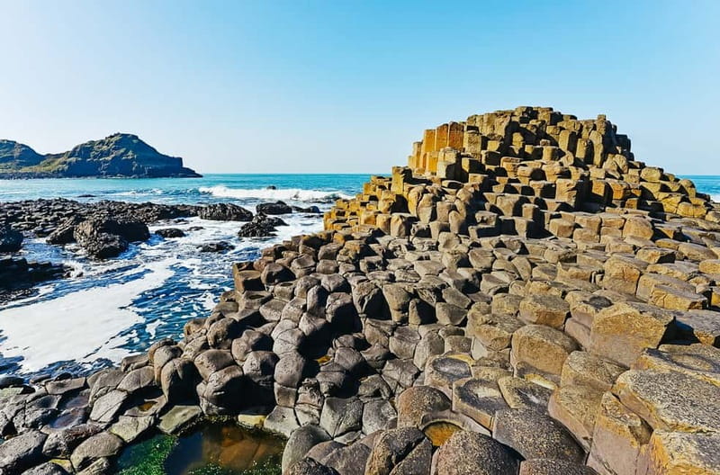 Belfast: Giant's Causeway, Dark Hedges, and Dunluce Castle - Giant’s Causeway UNESCO: 40,000 basalt columns and a sea-cooled legend