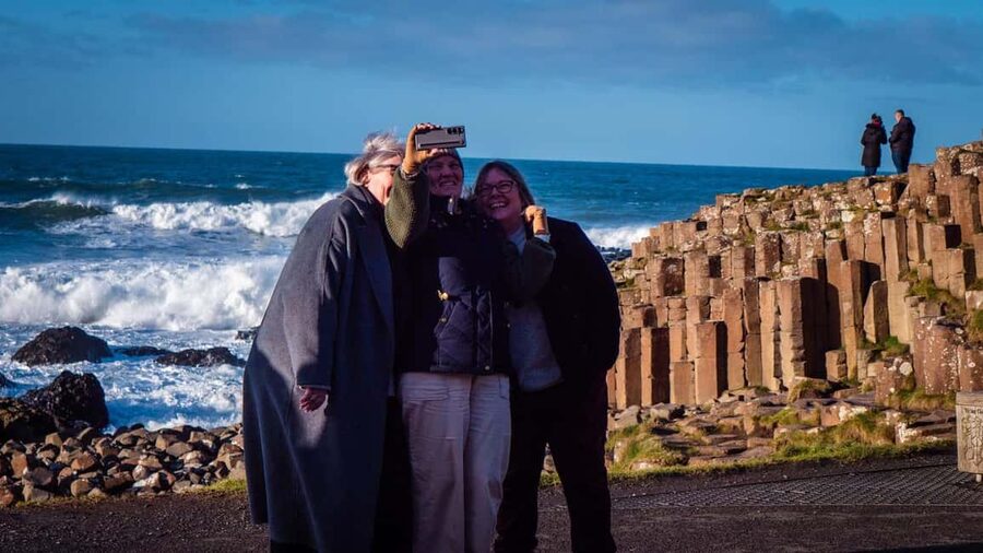 Belfast: Giant's Causeway & Irish Castles Tour -WIFI onboard - Should You Book This Giant’s Causeway and Irish Castles Tour?