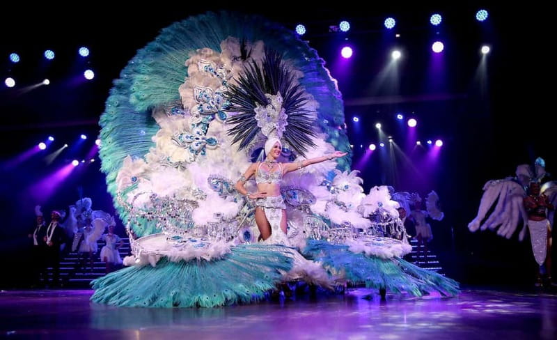 Benidorm: Show at Benidorm Palace - Benidorm Palace: a Vegas-style night in Benidorm