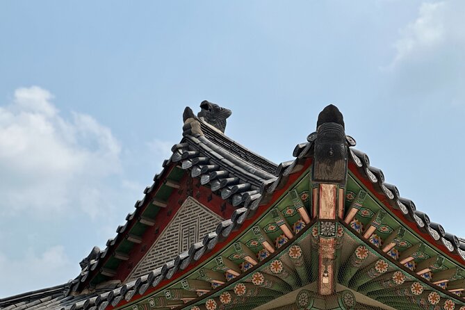 Best Things to Do - Half Day Seoul Trip (Seoul Palace & Temple) - Getting Moving: Pickup, Coach Rides, and How the Schedule Actually Works
