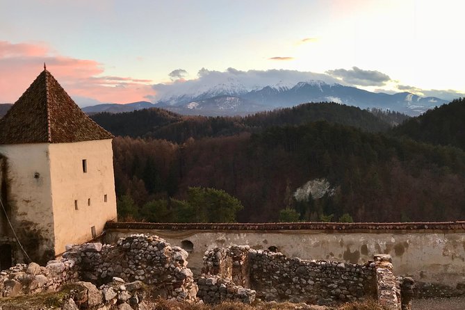 Bran and Rasnov Castles Tour from Brasov - Guides and Group Energy: Why the Host Matters Here