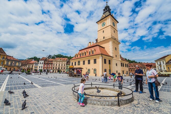 Bran Castle, Peles Castle and Brasov from Bucharest - Brasov on the ground: a real town after the castles