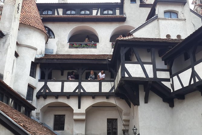 Brasov: Bear Sanctuary, Bran Castle & Rasnov Fortress GUIDED Tour - Stop 2: Bran Castle, Dracula stories, and real line-skip value
