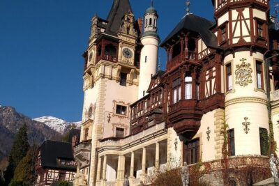 Brasov: Peles Castle, Bran Castles and Rasnov Fortress Day Tour - Sinaia Monastery: A Short Stop That Adds Real Context