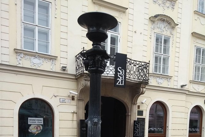 Bratislava walk tour with bonuses and castle 3€ + Tip, kids free - Hviezdoslavovo námestie to Maximilian’s Fountain: squares that teach