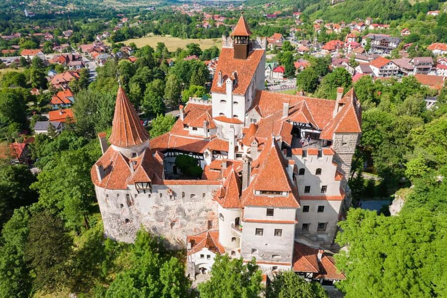 Bucharest : Dracula Castle, Peleș Castle & Brașov Day Trip - The 12-hour Bucharest-to-Transylvania rhythm (and why it matters)