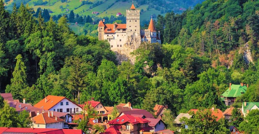 Bucharest: Dracula Castle, Peles Castle & Brasov Old Town - Key points to know before you go